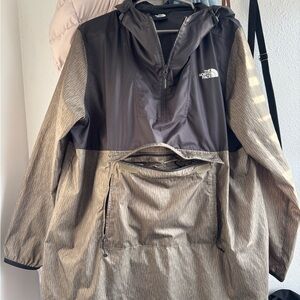 The Northface Windbreaker